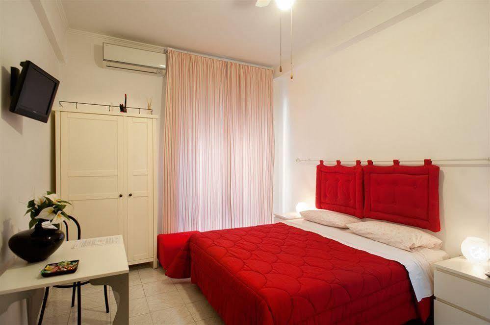 Hotel Interno 9 Rzym Zewnętrze zdjęcie